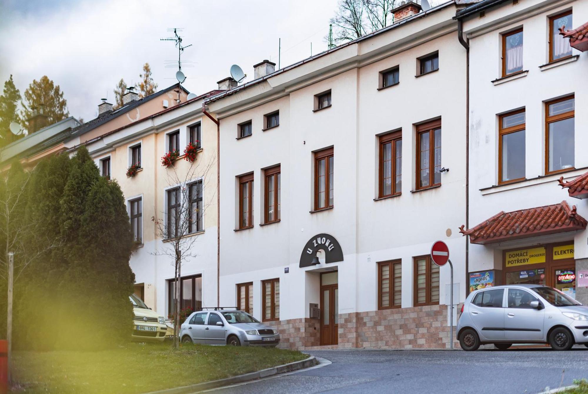 U Zvonu Apartment Nachod Exterior photo